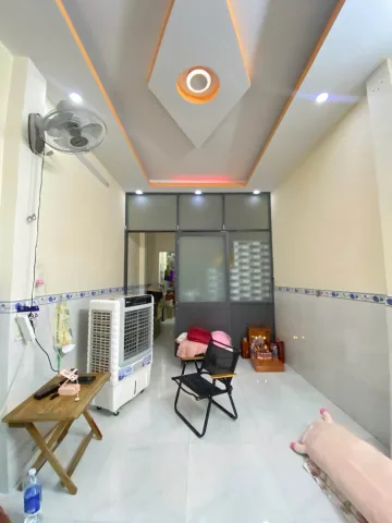 Nhà Phố 2 Tầng Xe Hơi Chạy Qua Cửa Ra Thẳng Lê Đức Thọ & Kênh Tham Lương P 13 Gò Vấp
