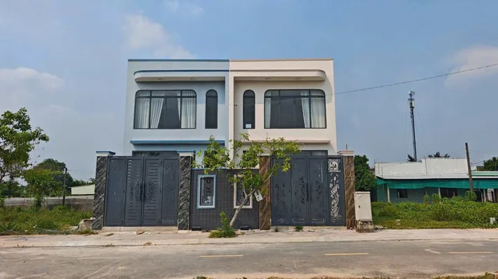 Bán nhà 90m² có sẵn 80m² thổ cư ngang 5m giá 3.2 tỷ tại Xã Củ Chi