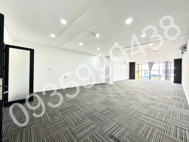 CHO THUÊ VĂN PHÒNG 94 M2 - 23,5 TR BAO VAT Đ. NGUYỄN HỮU THỌ, LH: 0935 999 438