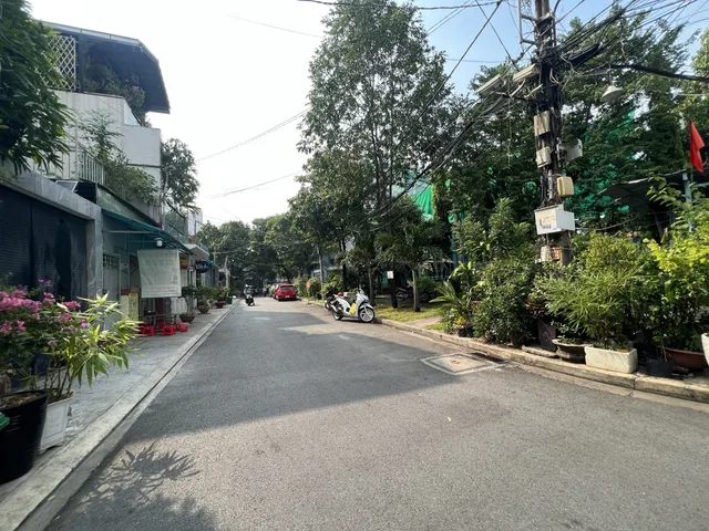 💣 MẶT TIỀN TRƯƠNG HOÀNG THANH K300 NGANG 5M GIÁ 14.6 TỶ SỬA NHẸ LÀ TĂNG GIÁ NGAY