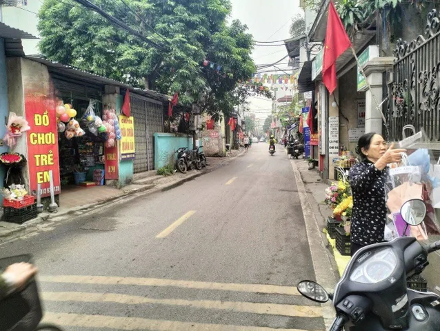 BÁN NHÀ MẶT PHỐ THANH ĐÀM – 100M – MT 9M – Ô TÔ VÀO NHÀ – KINH DOANH ĐỈNH – 19,6 TỶ
