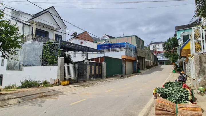 Bán Nhà  Trung Tâm Phường Của Đà Lạt