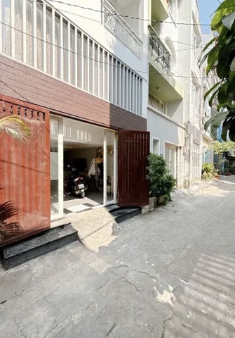Nhà 3 tầng ngay trung tâm Q7 (cạnh cầu Nguyễn Khoái); 43m2 3PN hẻm 1 sẹc; cách MT 30m