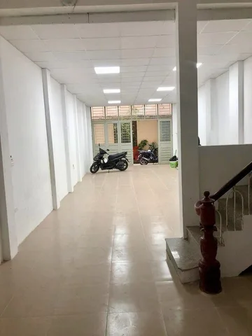 Bán Nhà Tây Sơn. Đống Đa. Ô Tô. DT 72m2. MT 5m. 4 Tầng. Giá 24 Tỷ.
