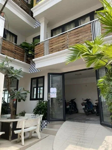 💥CHỊ THẢO CHÍNH CHỦ GỬI CẦN RA GẤP CĂN KÍ TÚC XÁ 5 TẦNG - 180M2 ĐẤT - 600M2 SÀN - DÒNG TIỀN ỔN ĐỊNH 135TR/THÁNG CHỈ 13,5 TỶ TL - NGAY ĐẠI HỌC VĂN LANG - ĐẠI HỌC CÔNG NGHIỆP - HỢP ĐỒNG THUÊ SẴN - 🤝🤝
📲Call/zalo: 0902106911 xem nhà thực tế
