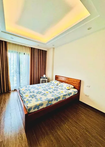 LONG BIÊN 6 TẦNG THANG MÁY CHỈ 6,98Đ