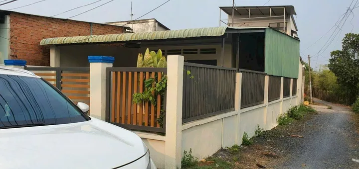 Bán nhà 124.3m² có sẵn 80m² thổ cư ngang 6m tại Xã Củ Chi
