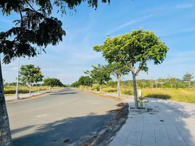 KHU ĐÔ THỊ VỆ TINH ĐẤT NỀN NẰM CẠNH SÂN BAY LONG THÀNH,FULL THỔ CƯ, SỔ SẴN,GIÁ CHỈ TỪ 12TR/M2