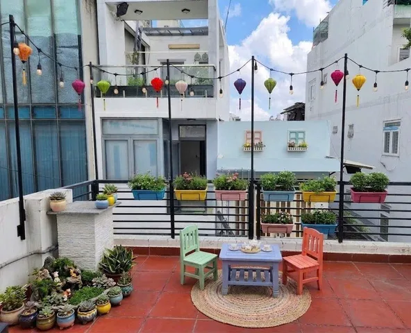 Bán nhà hẻm Xe hơi tránh nhau, Lê Văn Sỹ - QUẬN 3 – 4.5 x 11m (48 m2) -12.5 tỷ