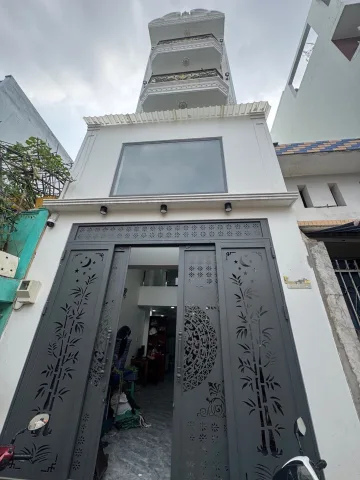 Bán nhà 5 Tầng mới Dt 4×13m² Giá 6.5tỷ