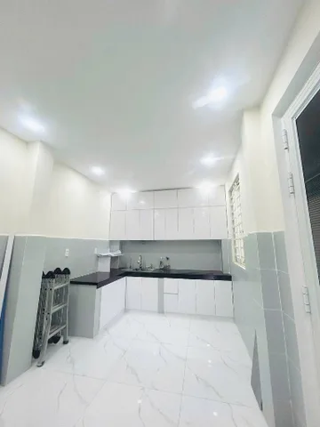 (Q.8 ) NHÀ ĐẸP 3 TẦNG, 3 PN NGUYỄN DUY, GẦN CẦU CHÀ VÀ, SÁT MẶT TIỀN, SHR, 3,99 T