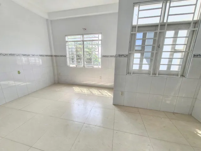 NHÀ 3 TẦNG TÂM HUYẾT, CHỈ XÁCH VALI VÀO Ở, NGANG 5.2M
