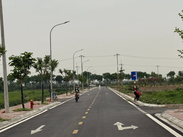 Bán đất 103m² có sẵn 102.8m² thổ cư ngang 8.1m giá 13.5 tỷ tại Đường Phù Đổng Xã Phù Đổng