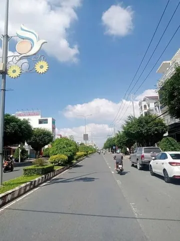 Bán nhà 189.7m² full thổ cư ngang 5.7m giá 8.6 tỷ tại Đường Phạm Thái Bường Phường Phước Hậu