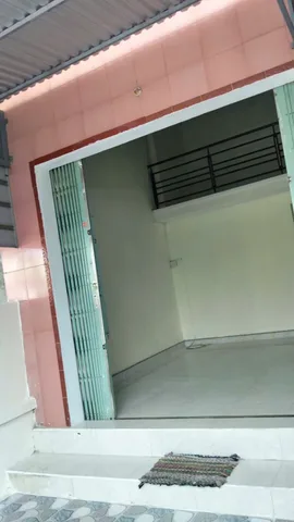 NHÀ CẤP 4 CÓ GÁC – TRUNG TÂM TUY HÒA

Vị trí: Hẻm Đại lộ Nguyễn Tất Thành
Diện tích: 58,8m2
Kích thước: ngang 3,4m – dài 15,2m (đất nở hậu)

Kết cấu: Nhà cấp 4 có gác lửng
Gồm: 2 phòng ngủ, phòng khách, bếp, WC

Hẻm thông, gần đường lớn, đi lại t