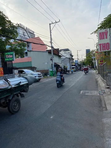 Cần bán đất mặt tiền đường Hàng tre , F Long Thạnh Mỹ Quận 9.- phù hợp xây căn hộ dịch vụ.