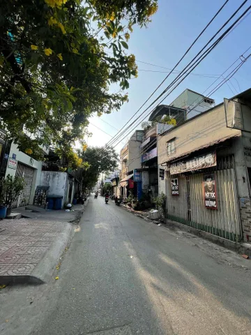 Bán nhà 61m² full thổ cư ngang 4m giá 6.48 tỷ tại Phường Bình Trị Đông