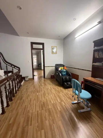 Siêu phẩm mHoà An 9 - nhà 3 tầng 3 mê đúc - full nội thất  chỉ sách vali vô ở