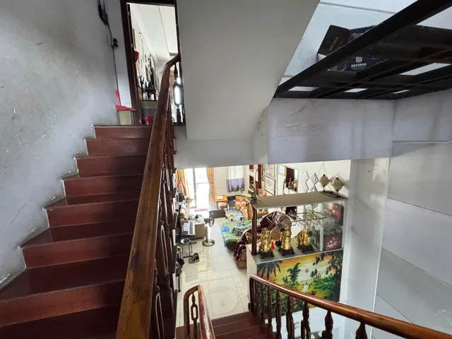 Bán nhà đẹp khu đồng bộ HXH cách MT Phạm Văn Đồng 100m (4x13m) 3 tầng ở ngay. Giá chỉ 8.6