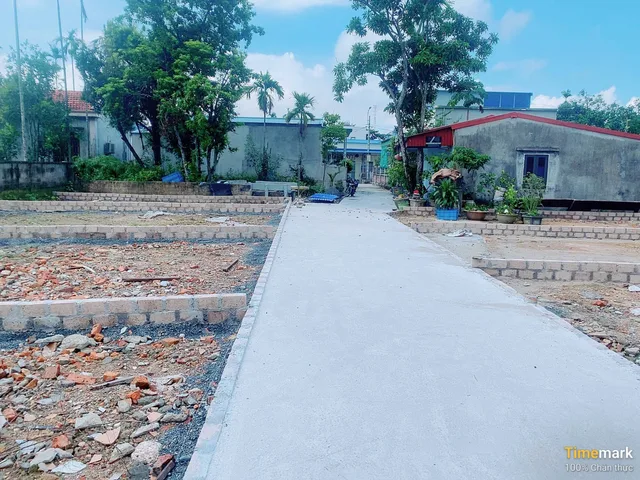 Chủ hạ giá bán gấp 52 m Lâm Động ngõ ô tô vào tận đất . Gần chợ trường học . L/h:076.231.9990 e Thuý