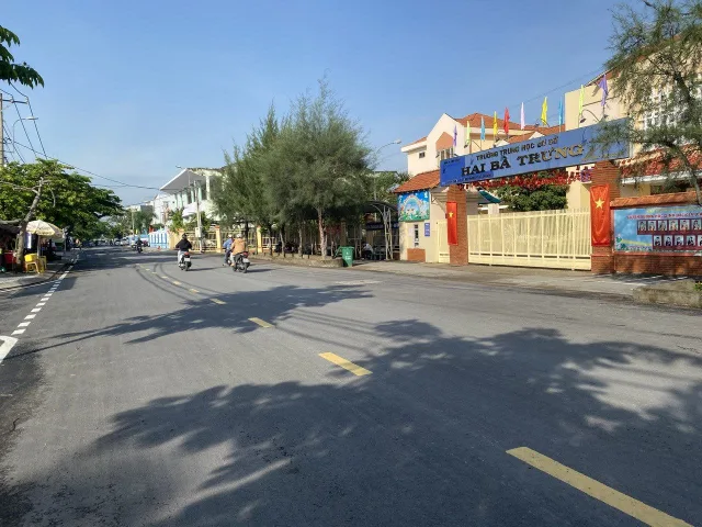 Bán đất đường Nguyễn Bình, DT: 137m2 KDC Lê Thị Tám - Giá 38tr/m2