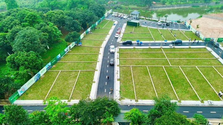 Bất Động Sản Hoà Lạc - Pháp Lý Rõ Ràng - Đầu Tư Sinh Lời Bền Vững.
Liên hệ: Trúc Huyền 0972714886