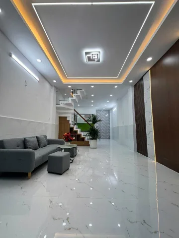 Nhà Mới 100% - Ngay Chợ Phú Lâm - Giá Hot Chỉ 4.5 Đồng.