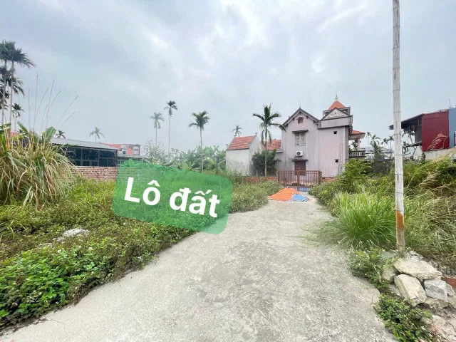 Bán 65 m Lâm Động gần tái định cư lâm và vành đai 2 .l/h :076.231.9990 em Thúy