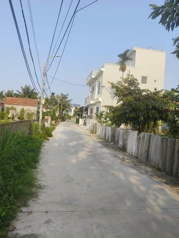 Bán 85 m lô góc Lâm Động ngõ ô tô 7 chỗ , gần đường vành đai 2 .l/h:076.231.9990 em Thúy