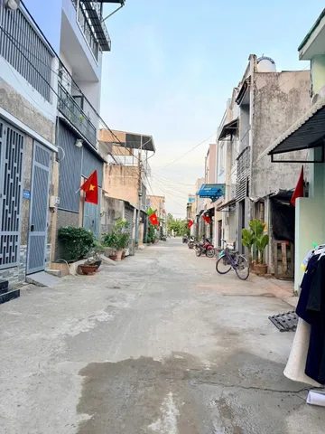🚗 BÁN NHÀ 3 TẦNG - 74M2(4*18.5), HOÀN CÔNG, TẶNG FULL NỘI THẤT, Ở NGAY - NHÀ MỚI ĐẸP, HẺM XE HƠI - GẦN CẦU ÔNG NHIÊU, P LONG TRƯỜNG.(T)