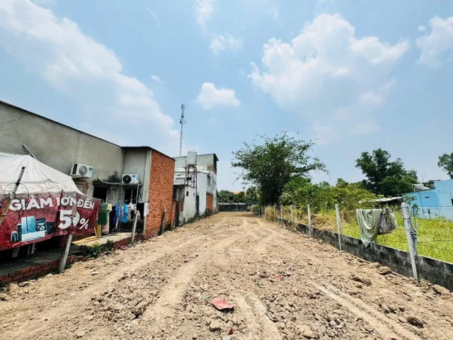Bán đất gần sát ngã tư Chợ Phạm Văn Cội và Nguyễn Văn Khạ xã Phú Hòa Đông Củ Chi TPHCM, DT: 9x51m.