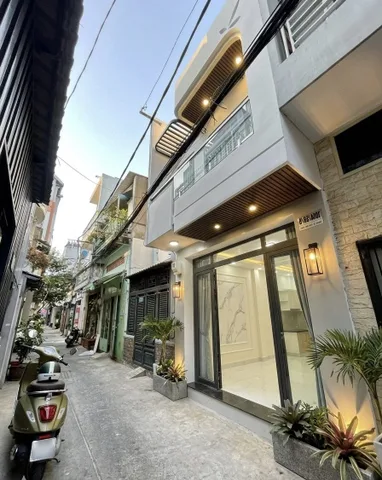 🏡 NHÀ ĐẸP NHỎ XINH – Ở NGAY – GIÁ TỐT CHỈ 4.2TỶ - CMT8 - TÂN BÌNH