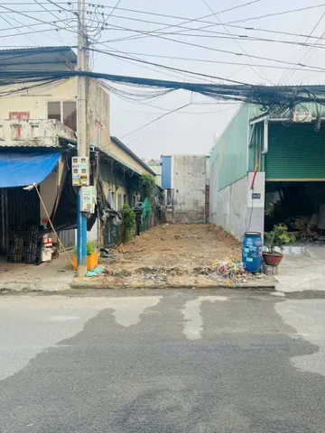 Bán đất 143.4m² có sẵn 124m thổ cư. Mặt tiền qua lại đông dân cư Kinh Doanh Buôn Bán