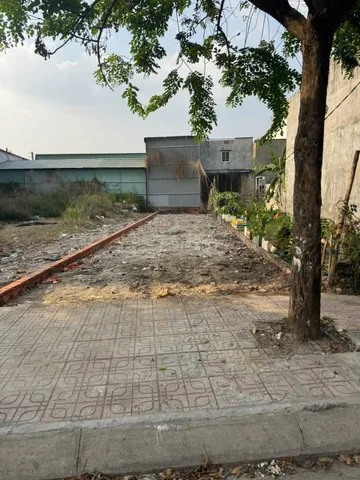 Bán đất 136.2m² có sẵn 70m² thổ cư ngang 5m giá 3.95 tỷ tại Phường Thuận Giao