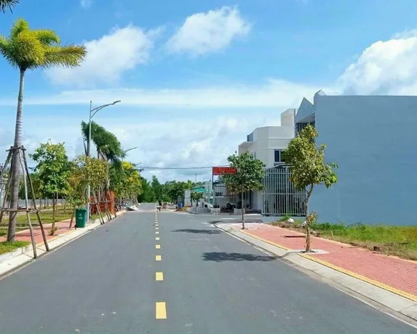 Đất chính chủ
