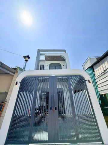 NHÀ HOÀN THIỆN NỘI THẤT SẴN SỔ HỒNG RIÊNG THỔ CƯ 1 TỶ 8 CÒN THƯƠNG LƯỢNG