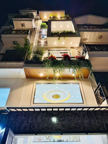CẦN BÁN NHÀ 52,6m2 BÙI QUANG LÀ, KẾ BÊN EMART. GIÁ 3 TỶ 9. SỔ RIÊNG.