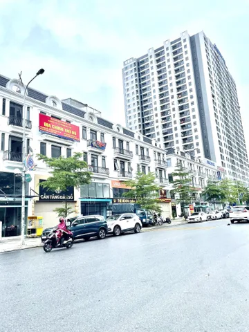 Bán nhà 5 tầng mặt phố Thành Trung,Trâu Quỳ 90m2 mặt tiền 6m siêu kinh doanh. Sầm uất