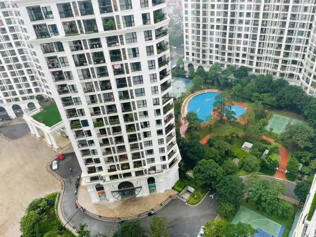 BÁN CĂN CHUNG CƯ ROYAL CITY. 104M2 - 2PN - 2VC.