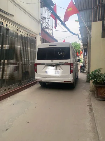 BÁN NHÀ ĐÔNG NGẠC HÀ NỘI.  Ô TÔ ĐỖ CỬA. 50M 3 TẦNG. LÔ GÓC. WIEW SÂN CHƠI. 6.9 TỶ