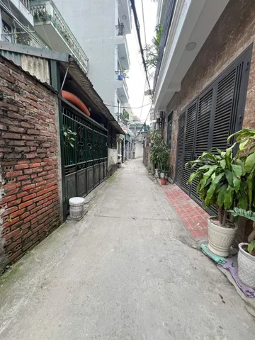 Bán nhà Thạch Bàn 64m² full thổ cư ngang 4m giá 139.5 tỷ tại Đường Thạch Bàn Phường Long Biên 
(MUA/BÁN BĐS nhắn tin Zalo 0862299066)