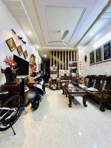 CHỈ 7TỶ10 SỞ HỮU NHÀ 3 TẦNG ĐẸP LUNG LINH-DT 96M2-VÕ VĂN KIỆT-XE HƠI VÀO NHÀ-P.AN LẠC(AL39)