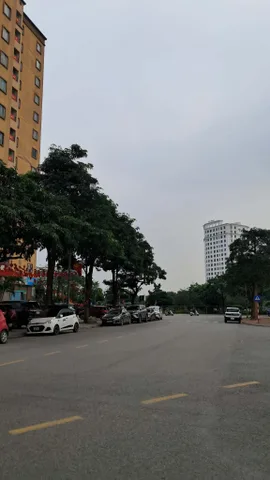 BÁN ĐẤT VIỆT HƯNG 250M2- MT 10M- NGÕ THÔNG- Ô TÔ TRÁNH- HƠN 40 TỶ