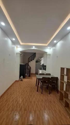 NHÀ ĐẸP Ở LUÔN - NGÕ Ô TÔ - CÁCH MẶT PHỐ NGỌC LÂM VÀI BƯỚC CHÂN