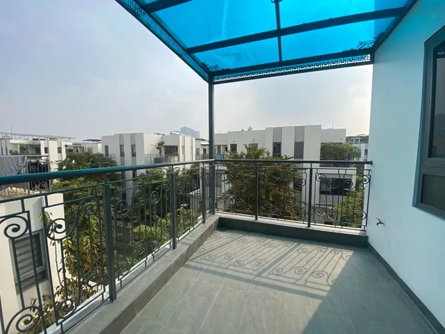 🏡🎯🌏65 tỷ, biệt thự The Manor Nguyễn Xiển | 160m² x 4 Tầng | MT 10m, có thang máy.