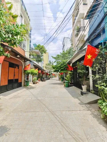 BÁN NHÀ HXH NGAY CHỢ TÂN HƯƠNG - DT LỚN 80M2 - GIÁ HƠN 7 TỶ THƯƠNG LƯỢNG
