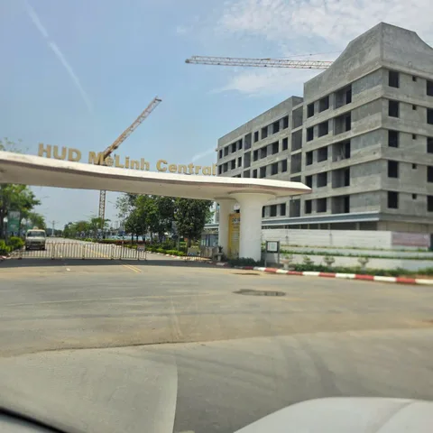 Chuyển nhượng biệt thự đơn lập HUD Mê Linh 375m2 mặt tiền 15m - trục chính khu đô thị mới HUD Mê Linh đối diện dự án Sun Mê Linh 205 hecta