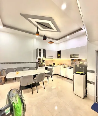 BÁN NHÀ ĐẸP LIỀN KỀ TỈN.H LỘ 10 - KHU TÊN LỬ.A - NH - ( 5.7X13M )