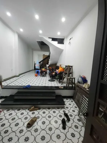 Bán nhà 62m² full thổ cư ngang 4.3m giá 15.9 tỷ tại Phường Định Công