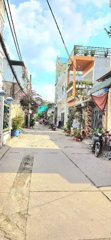 Bán nhà 51m² 4.3×12m²  giá 4.75 tỷ  Phường Bình Hưng Hòa